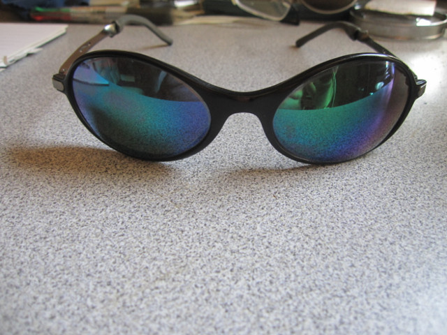 Ray Ban  Sunglasses Orbs Combo Eclipse W2390 Bausch  Lomb   Rare in Other in City of Toronto - Image 2