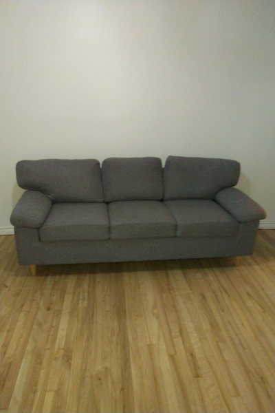 Sofa gris, View more