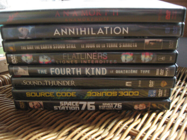 DVD Lot SCI-FI Fantasy SCIENCE FICTION  Matrix, Timberlake 5/10$ in CDs, DVDs & Blu-ray in City of Montréal - Image 2