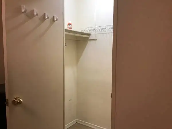 Room for rent in Room Rentals & Roommates in City of Toronto - Image 4