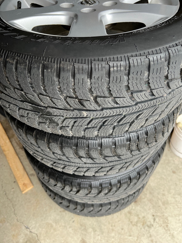 Snow tires 205/55/16 in Tires & Rims in Kingston
