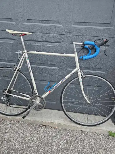 Bianchi Strada LX road bike XL, View more