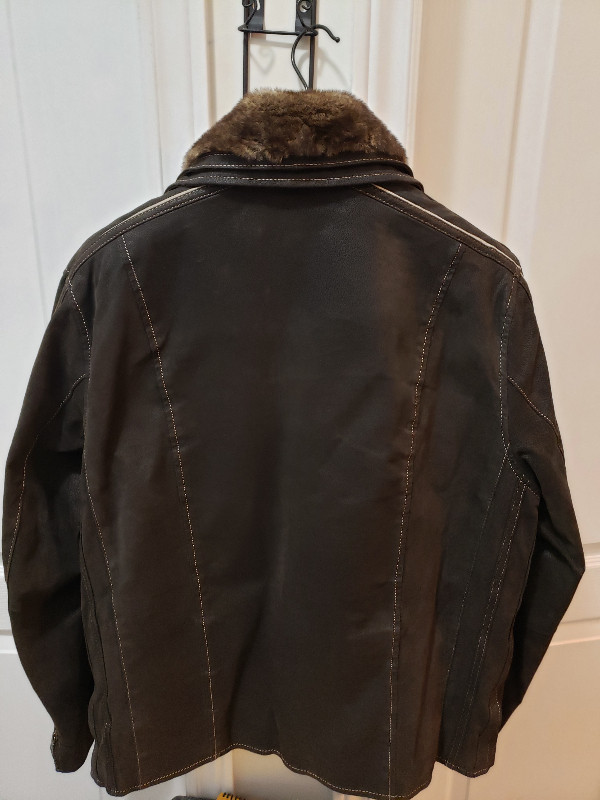 2- LIKE NEW DANIER LEATHER MENS JACKETS FORSALE! $220 EACH O.B.O in Men's in Oshawa / Durham Region - Image 4