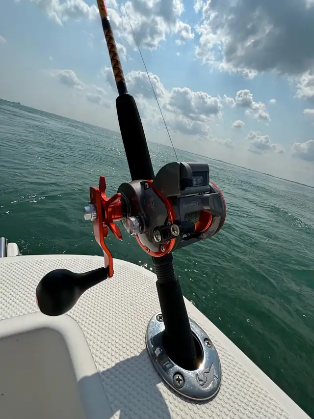 Mako 184CC centre console boat in Powerboats & Motorboats in Windsor Region - Image 6