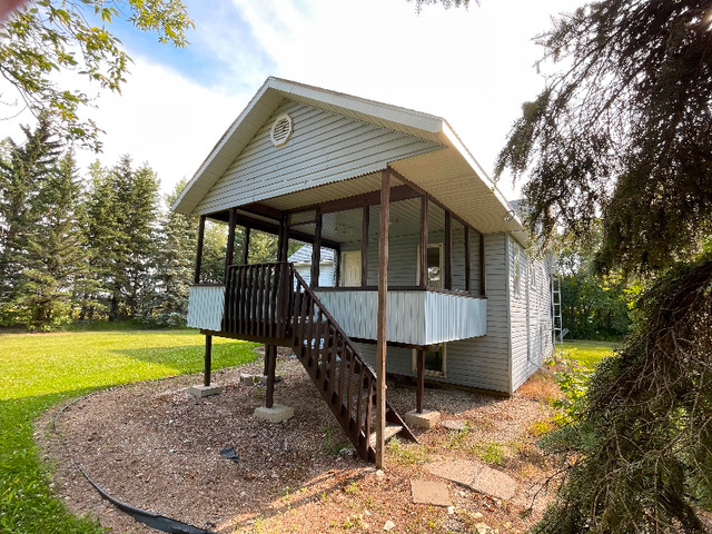 House for Sale to Move in Houses for Sale in Nipawin - Image 3