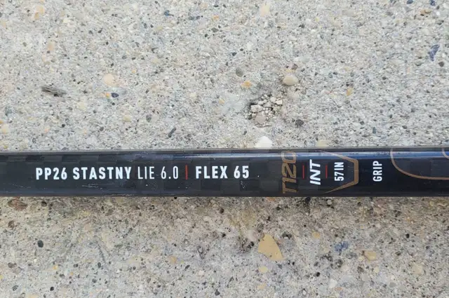 Sherwood T120 Hockey Stick in Hockey in Winnipeg - Image 3