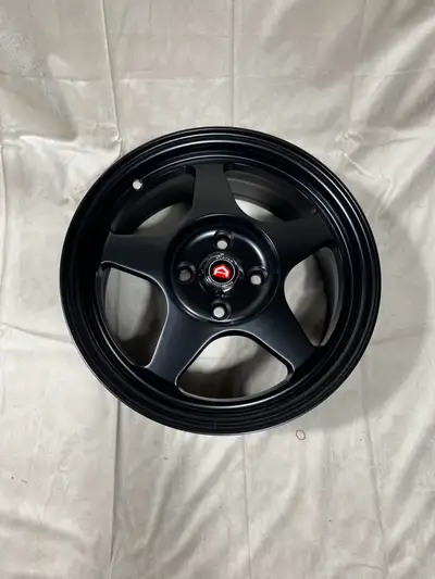 Brand new in boxes FLOW FORGED HIGH QUALITY ALLOY LIGHT WEIGHT MATT BLACK All 4 wheels Rota slipstre...