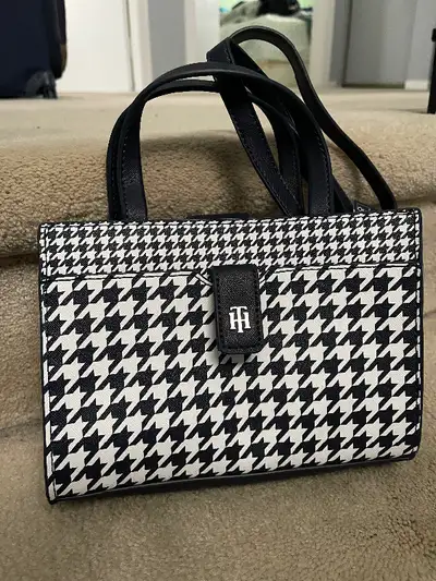 Tommy Hilfiger handbag, View more
