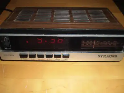 Vintage Strauss AM FM Clock Radio, View more