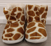 Cute Faux Fur Animal Print Booties for Baby