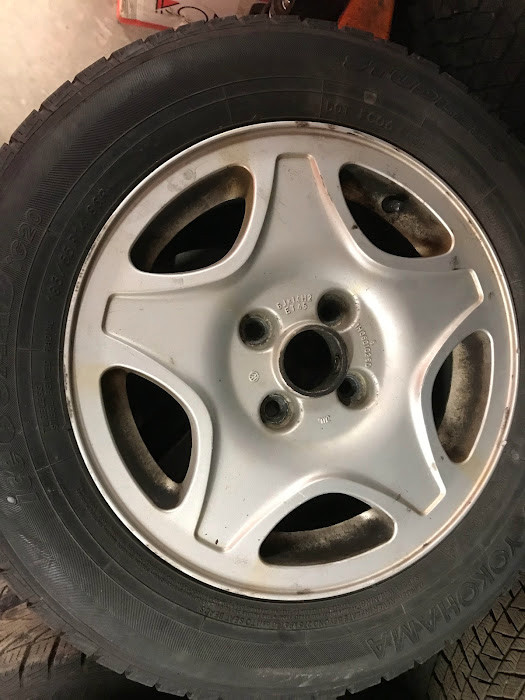 OEM Volkswagen Rims 14", Rims ONLY, Rims ONLY in Other Parts & Accessories in Markham / York Region - Image 4