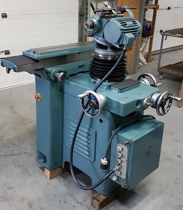 Tool and & Cutter grinder sharpener trade lathe milling machine in Other in City of Toronto - Image 4