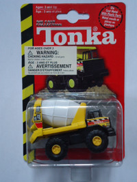Tonka Cement Truck 1/64 (Yellow)