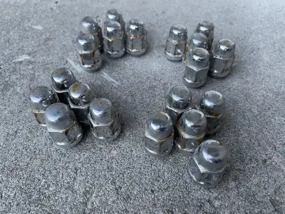 Wheel lug nuts for Infiniti Nissan Used for winter rims for a 2015 Infiniti QX50 Size is M12-1.25 So...