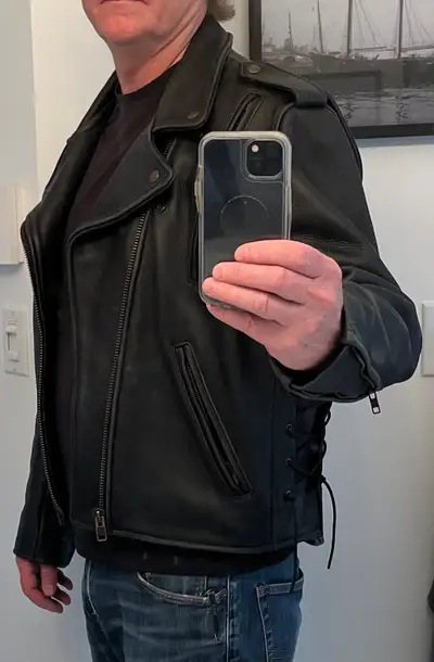 Fox Creek Men's Classic Motorcycle Jacket, View more