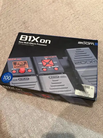 Zoom B1Xon Bass Multi-effects guitar pedal, View more
