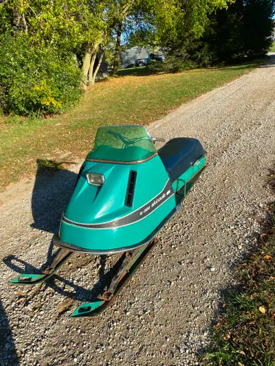 What I have here is a 1971 Skiroule s300 for sale. It runs good, has ownership, has sat for about 5...