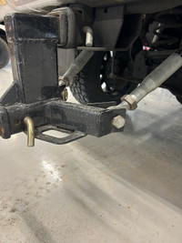 Sway drop hitch for Cummins 