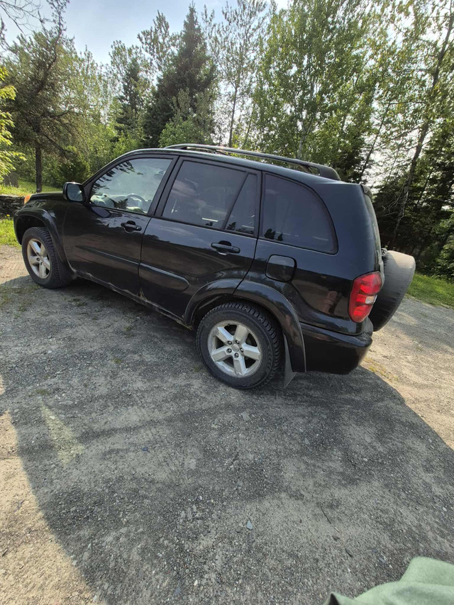 Toyota RAV4 dans Autos et camions  à Sherbrooke - Image 3