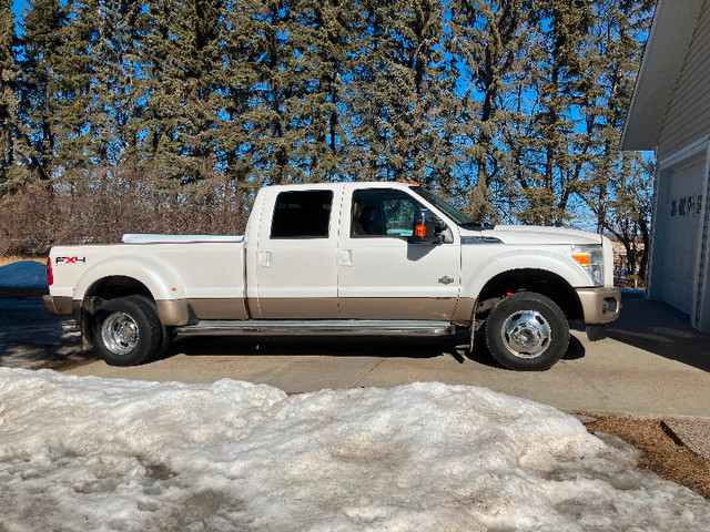 2011 Ford King Ranch F350 Dually in Cars & Trucks in Edmonton - Image 2