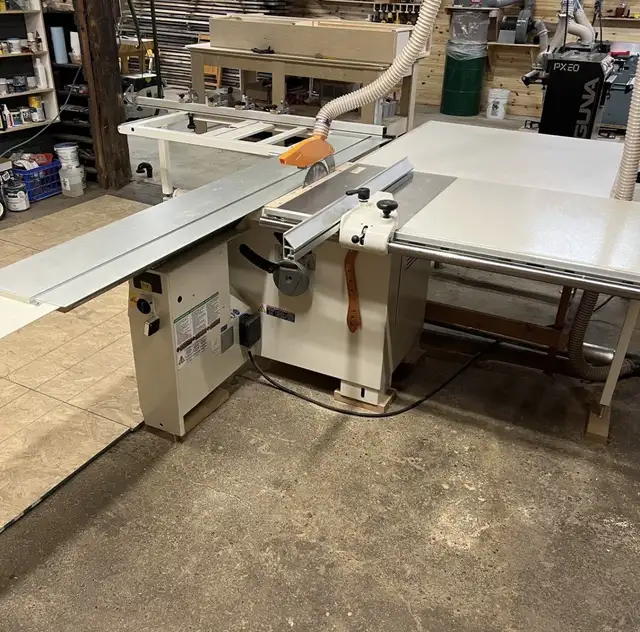 SCM Minimax SC4e Sliding TableSaw - Like New/Lease Takeover in Power Tools in London - Image 3