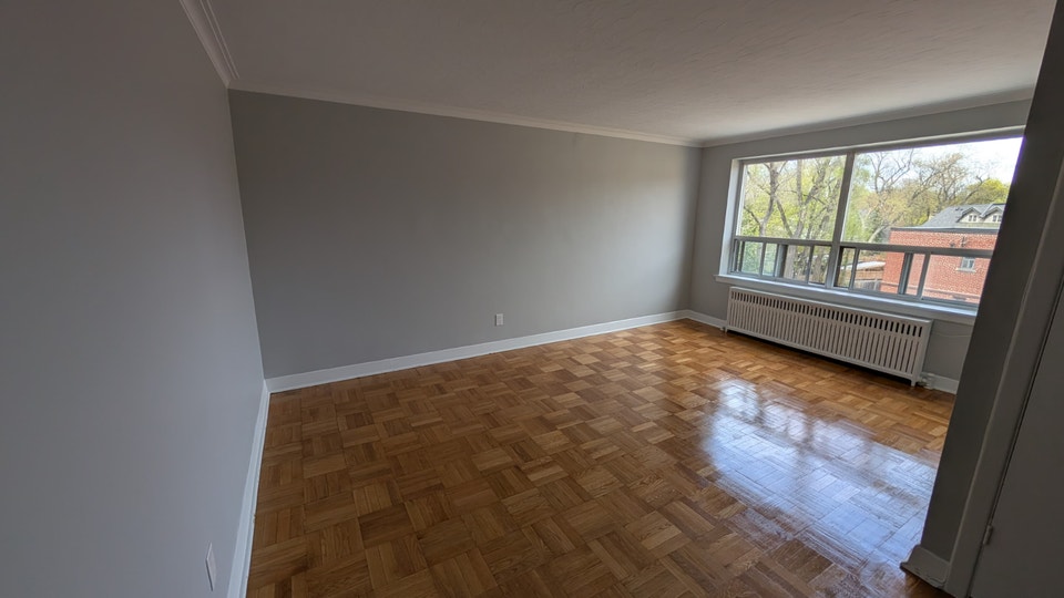 One Bdrm Prime Etobicoke Kingsway TTC Nov 1st 5