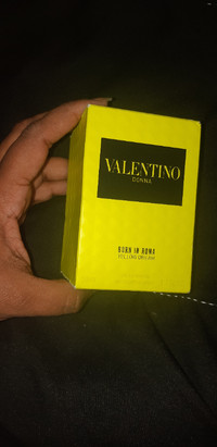 Valentino Donna born in roma yellow dream edp 50 ml