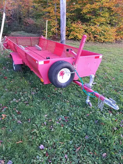 Utility / Boat Trailer - Heavy Duty - 2000lb capacity, 12' long and 4' wide, red color, 2 tailgates,...