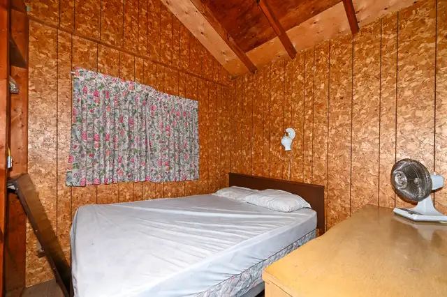 Charleston Lake Rental Cottage - Flip Flop Inn in Ontario in Canada - Image 8