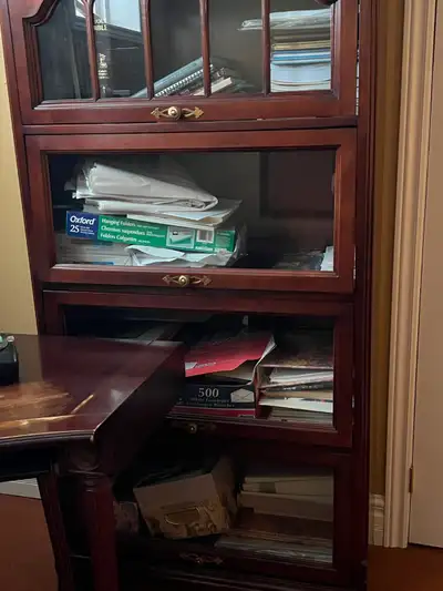 Hooker furniture set. Solid wood, will to sell separately.