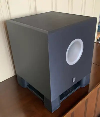 Yamaha YST-SW011 Subwoofer, View more