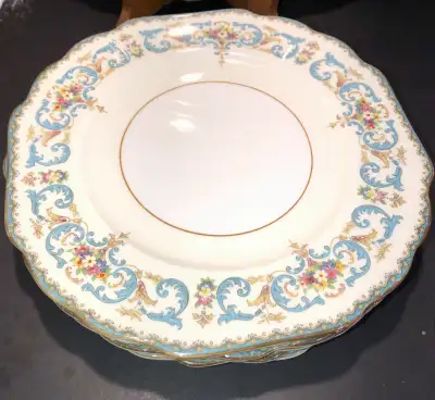 Vintage discontinued pattern QUEEN ANNE Paragon bread and butter, View more