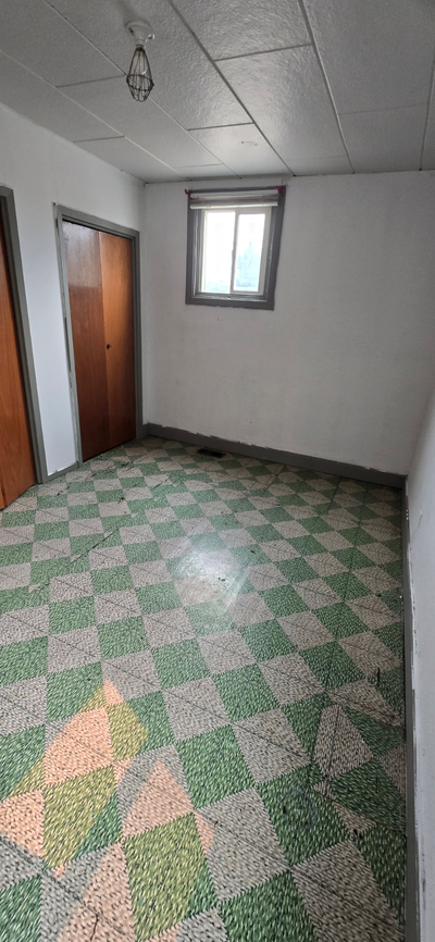 one bedroom one bathroom apartment. $1400 including utilities except no washer. Available Now adress...