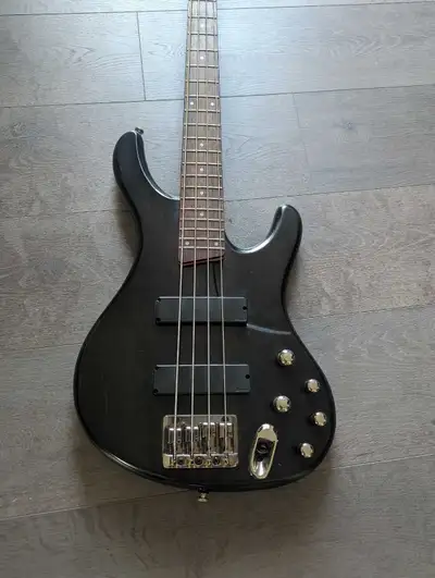 Ibanez edb700model bass guitar, View more