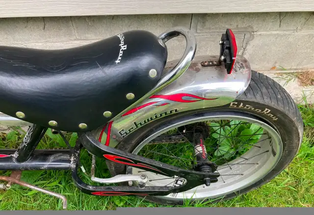 Vintage Schwinn Orange County Choppers StingRay Bicycle Bike Jr in Kids in Peterborough - Image 8