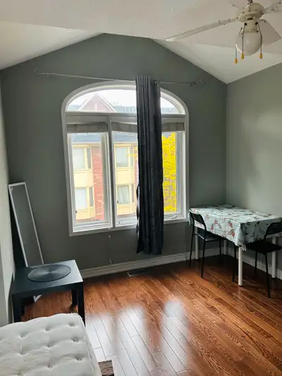 Private room for rent