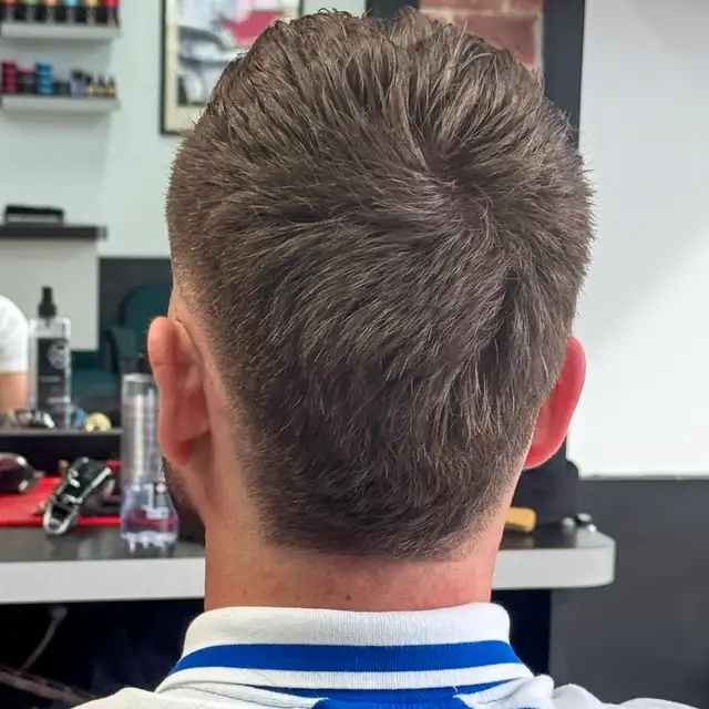 Professional barber560635946584002562
