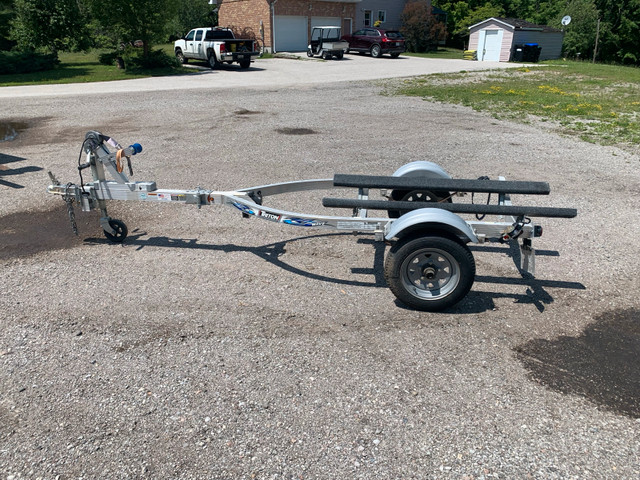 2018 Triton Elite PWC Trailer in Boat Parts, Trailers & Accessories in Barrie - Image 3
