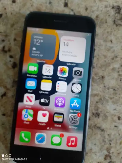 Apple iPhone 7, View more