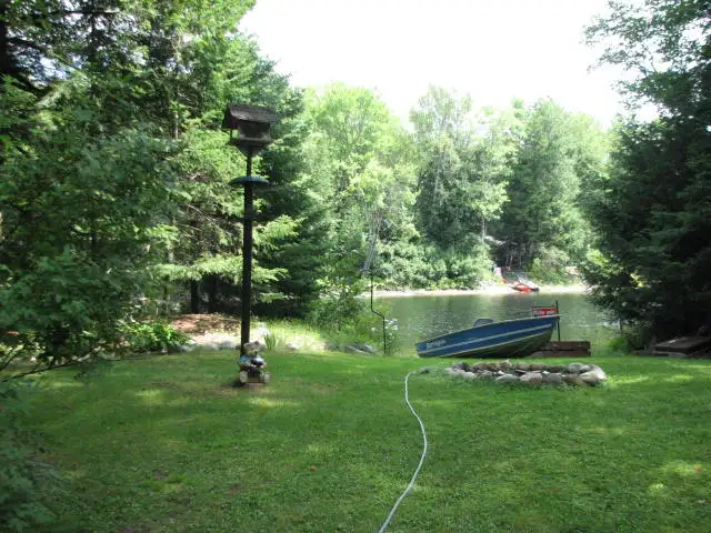 House / Cottage Year Round  for Rent, Long or Short Term in Ontario in Canada - Image 9