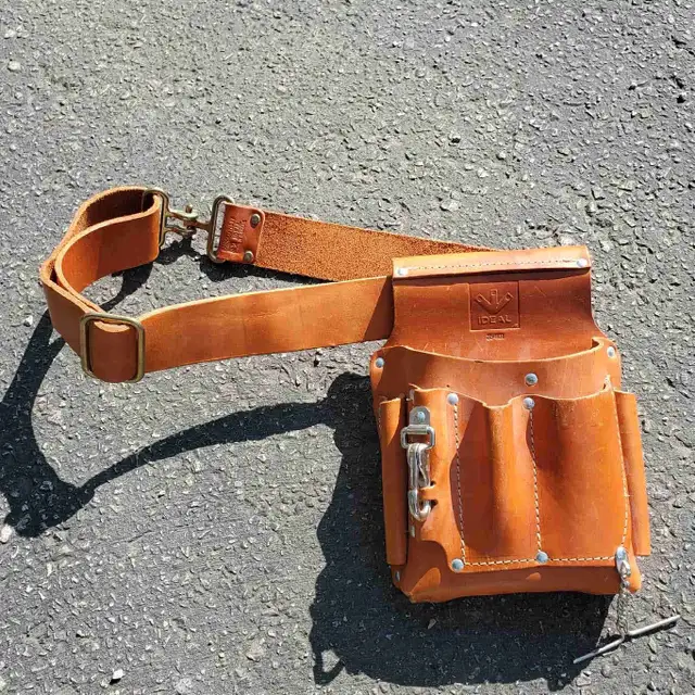 IDEAL  Premium Leather Tool Pouch and Belt in Hand Tools in Barrie - Image 2
