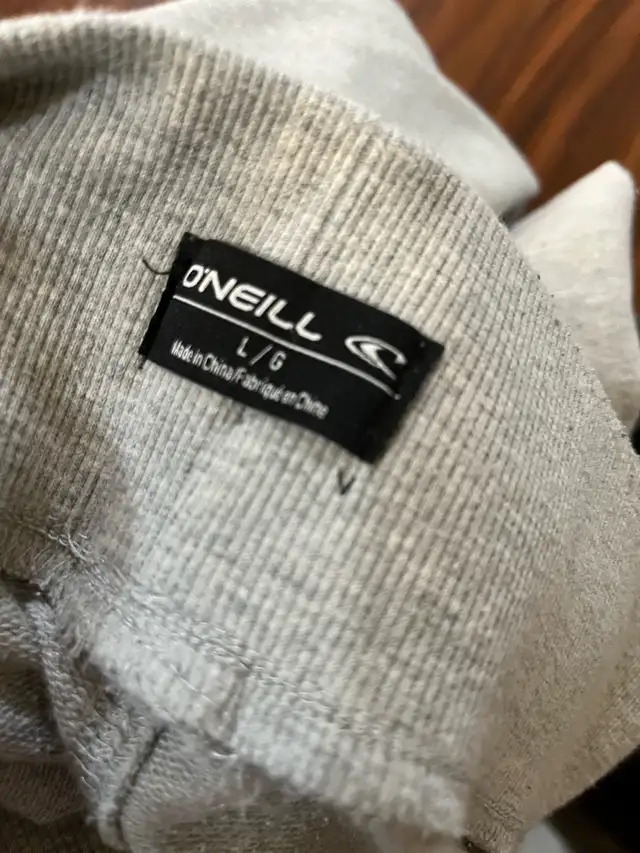 O’Neill women’s large jogging pants, light gray in Women's - Bottoms in Oshawa / Durham Region - Image 7