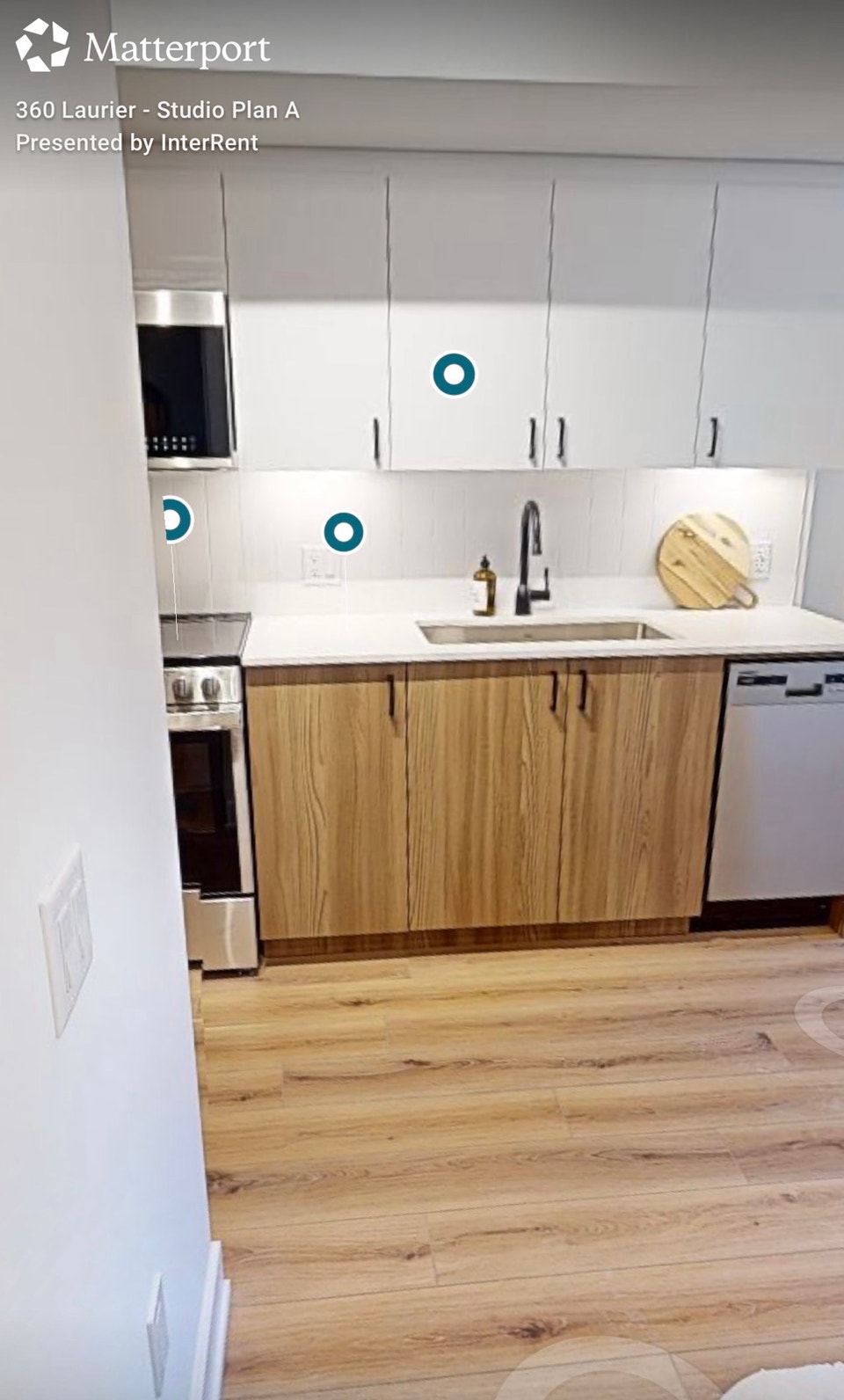 LEASE TRANSFER $1999 STUDIO DOWNTOWN OTTAWA NOV 1 4