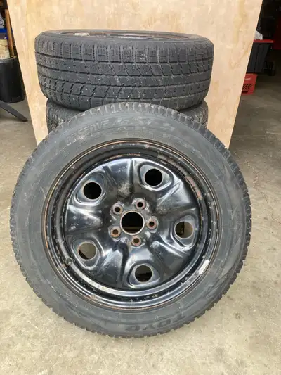 Snow tires and Rims 235/55R18 100H 0ff 2017 equinox or terrain Asking 250.00 Set of 4 Contact @ 705-...
