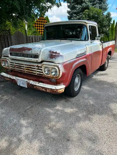 1959 Mercury M-100, original paint, rebuilt original motor and transmission, manual 3 'on the tree'...