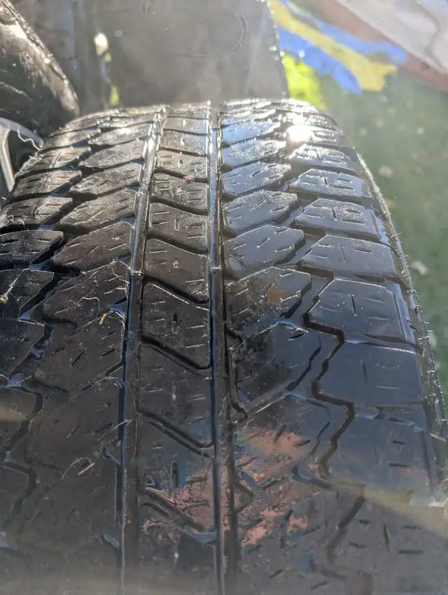 2022 Silverado RST wheels and tires  in Tires & Rims in Barrie - Image 3