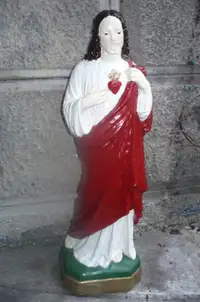 Statue religieuse du Sacré-Cœur