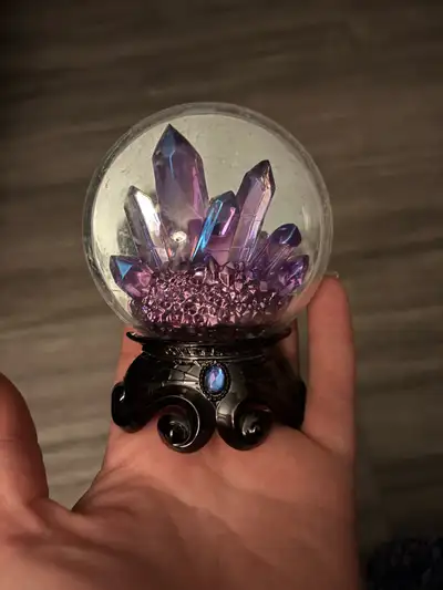 Crystal wallflower plug in, View more