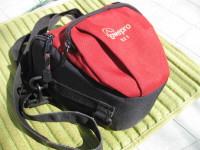 LOWEPRO TLZ 1 Digital SLR Front Load Camera Bag VGC