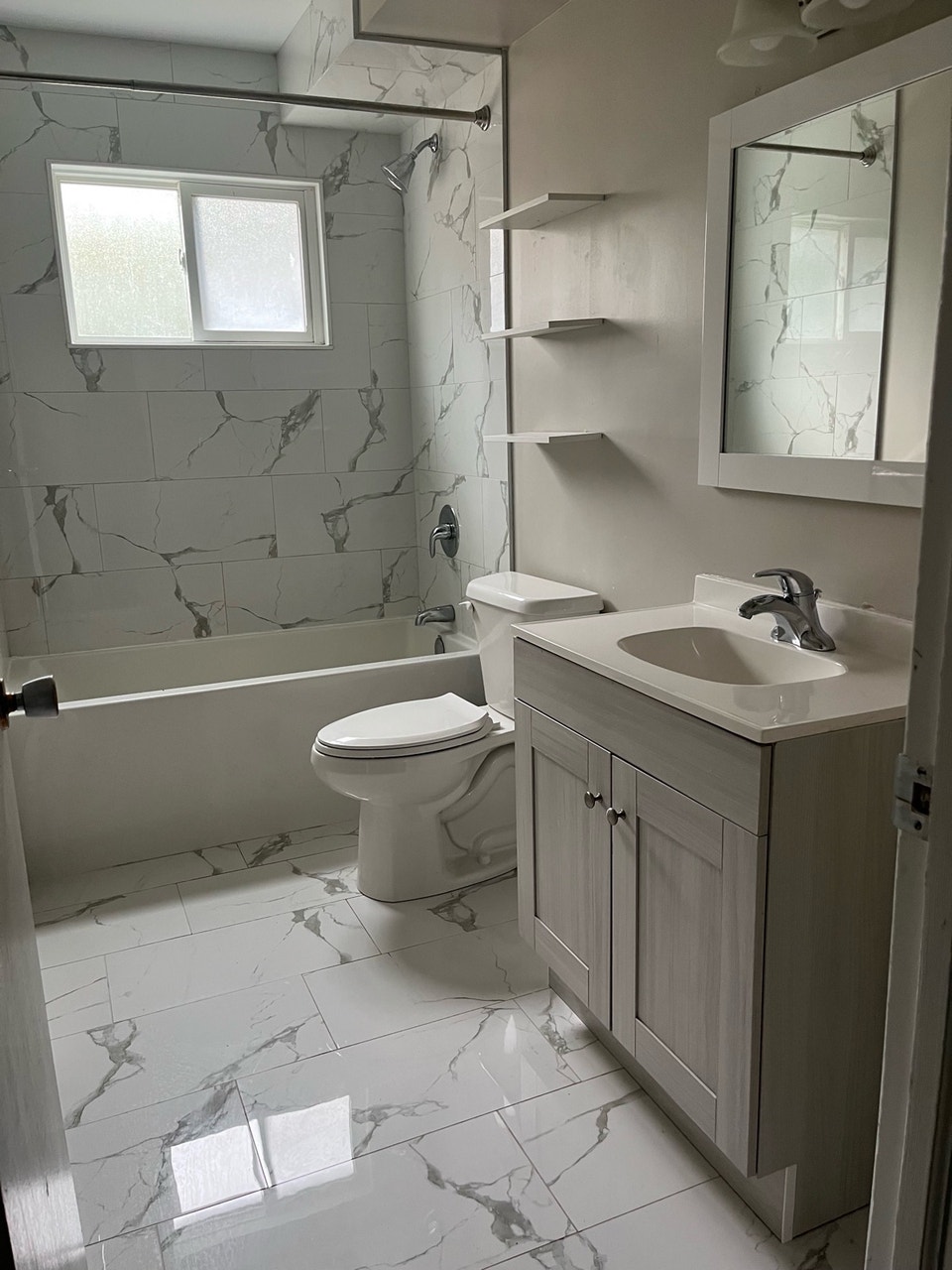 2 bedroom apartment for rent 2
